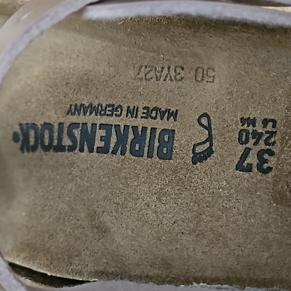 Birkenstock Gizeh Birko-Flor Flip Flop - Size 37, Shade Copper Metalic - Picture 4 of 4